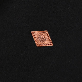 BR2751_02.jpg